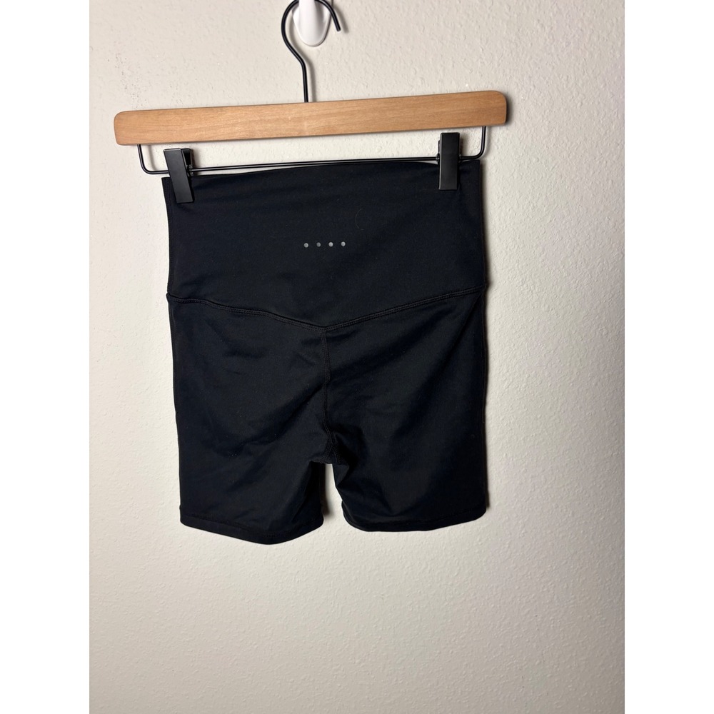 ACTA Women Black High Waisted Biker Shorts 5 Inch Inseam Size Medium - Picture 2 of 4